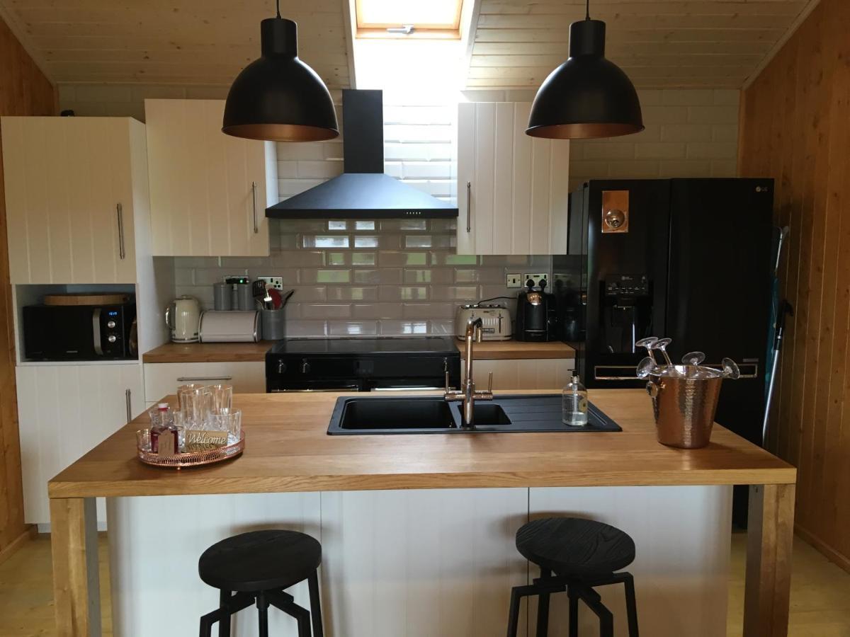 The Orchard Bramble Lodge Hadleigh  ภายนอก รูปภาพ